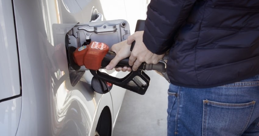 Penyebab Mobil Terbakar Saat Isi Bensin