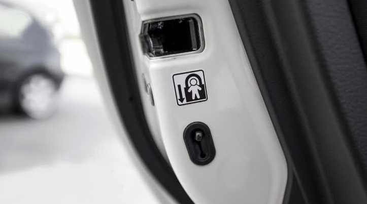 5 Fitur Keselamatan Mobil