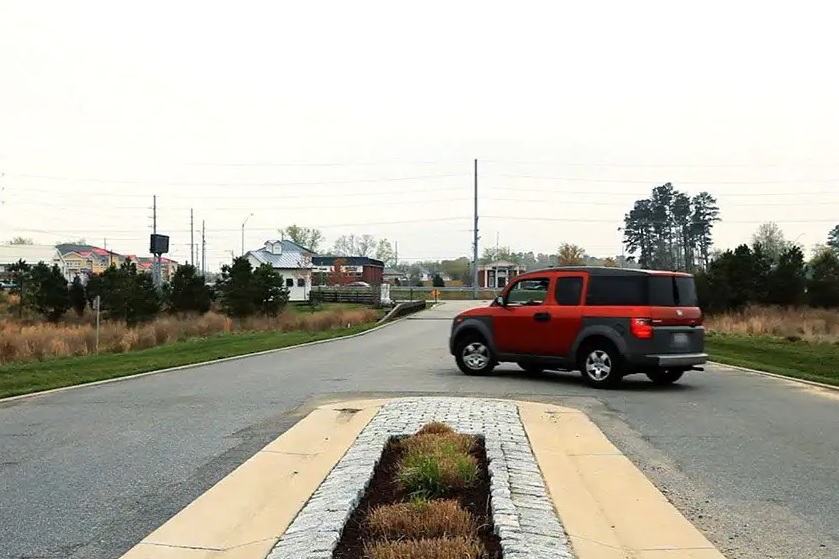 Cara Aman Putar Balik Mobil