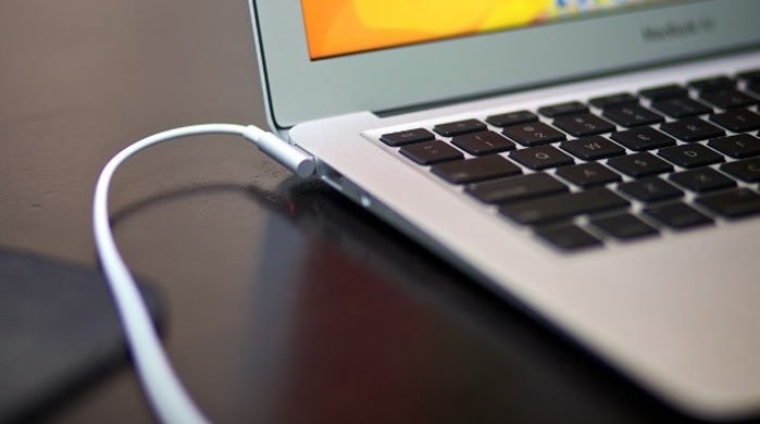 Baterai Laptop Cepat Bocor