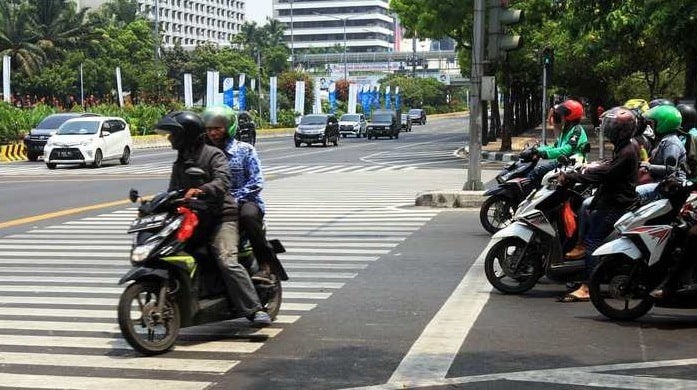 Pelanggaran Rambu Lalu Lintas