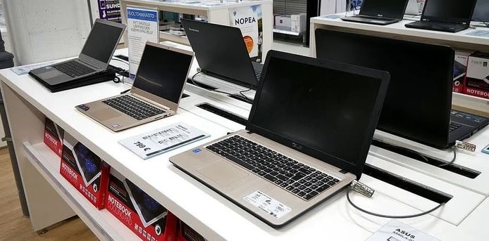 Membeli Laptop Baru