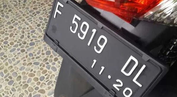 Plat Nomor Cantik