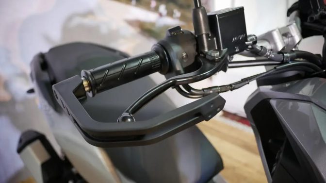 Aksesoris Touring Motor Matik